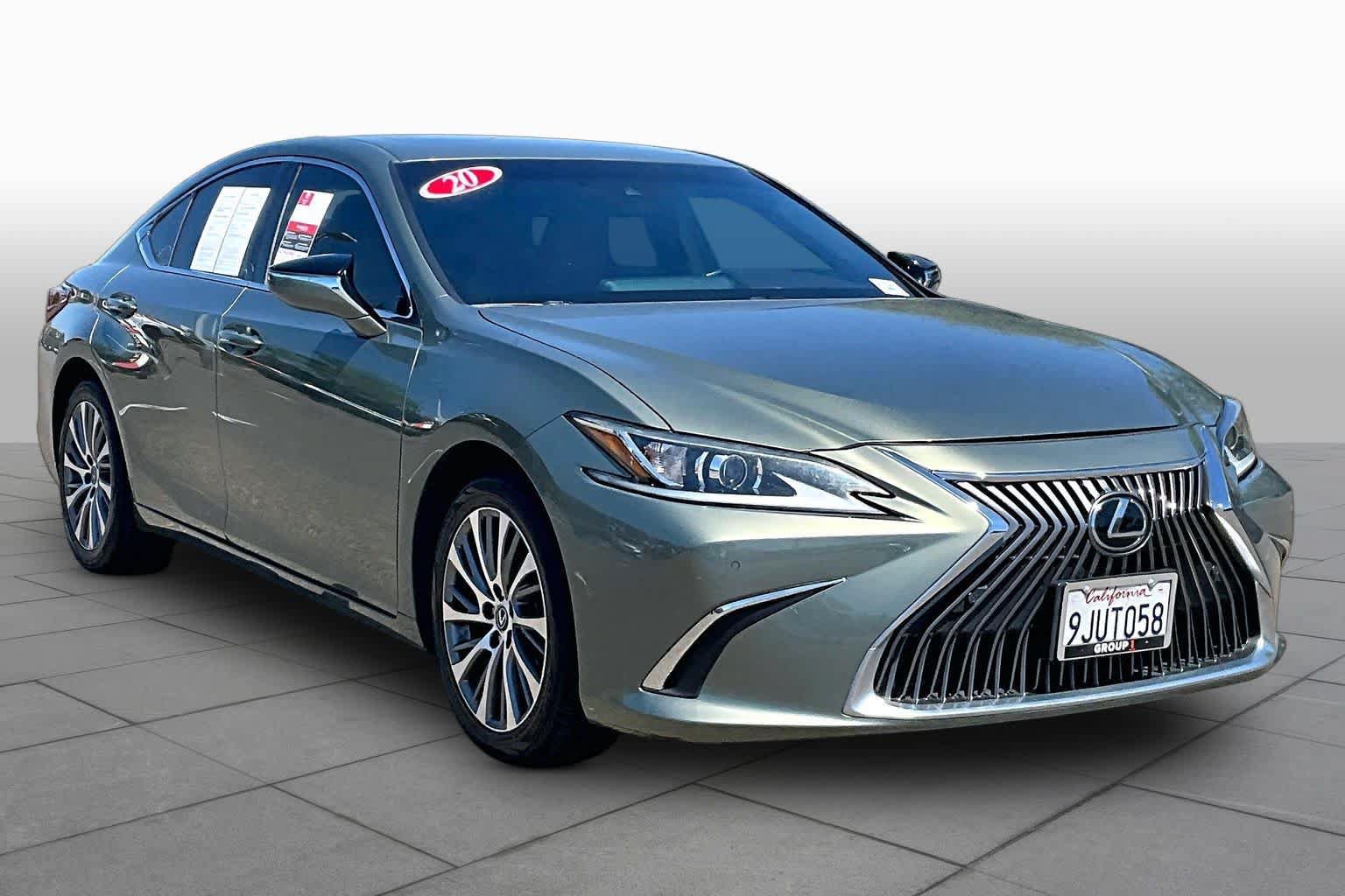 Used 2020 Lexus ES 350 w/ Premium Package FWD image 2