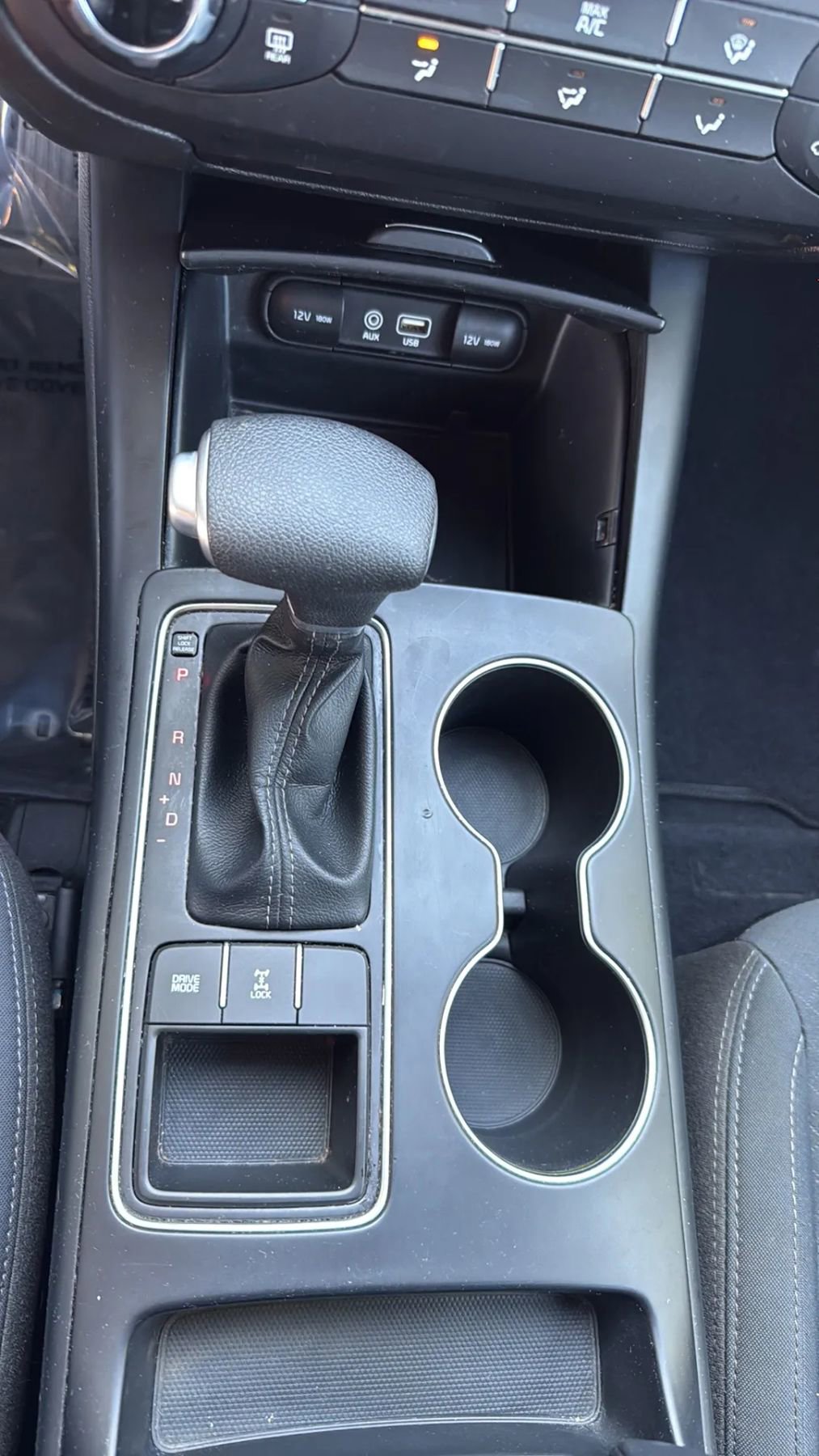 Used 2020 Kia Sorento LX AWD/4WD image 36