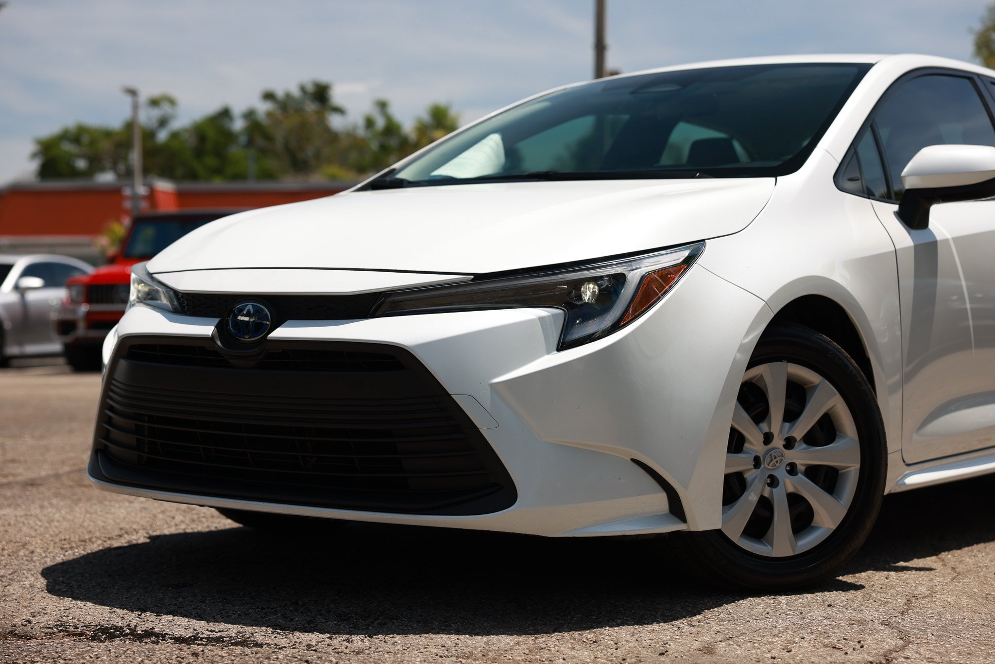 Used 2024 Toyota Corolla LE FWD image 29