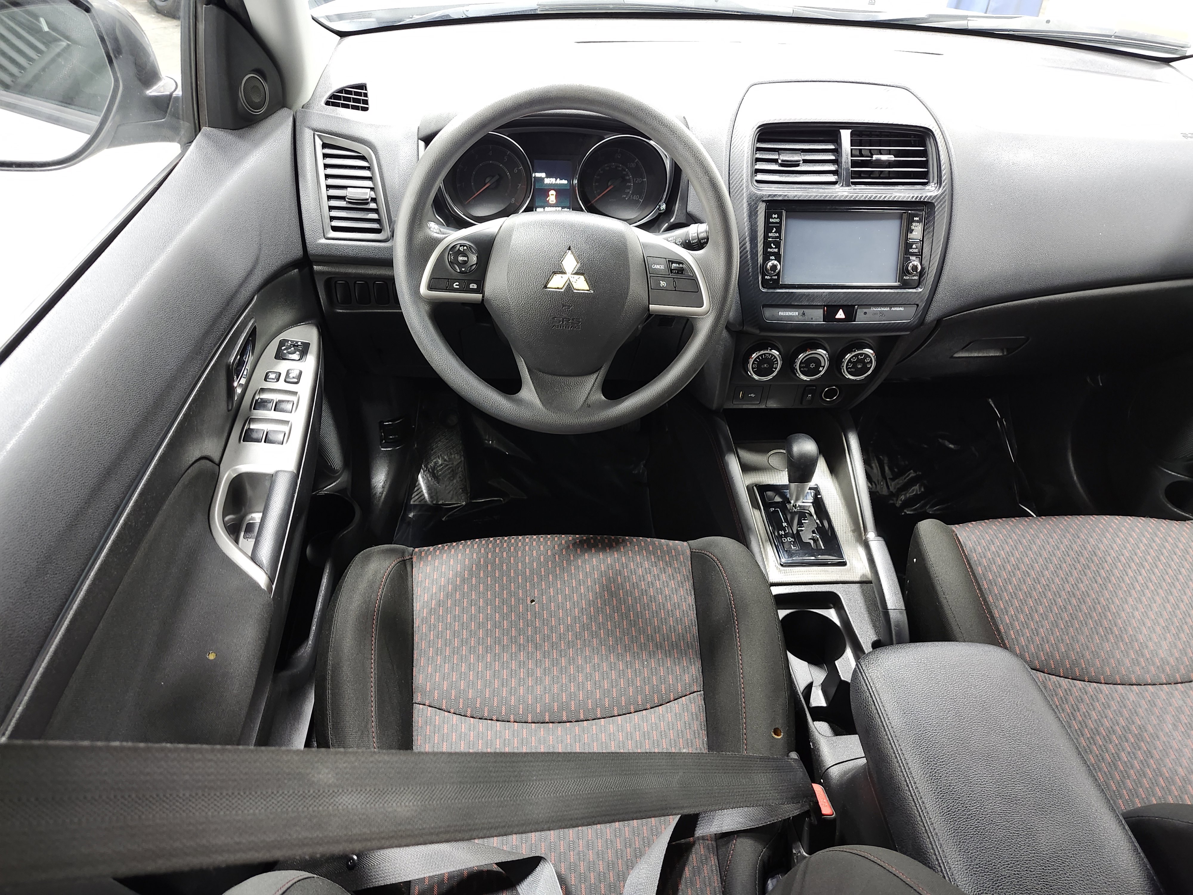 Used 2018 Mitsubishi Outlander Sport LE image 24