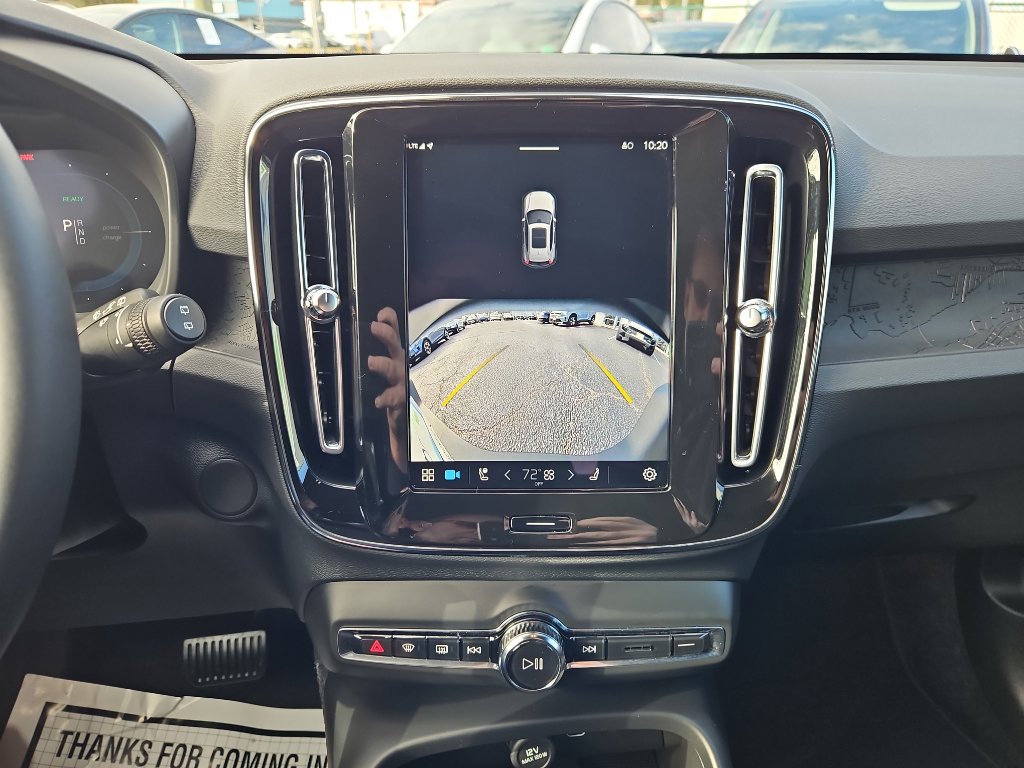 Used 2025 Volvo EX40 Core image 13