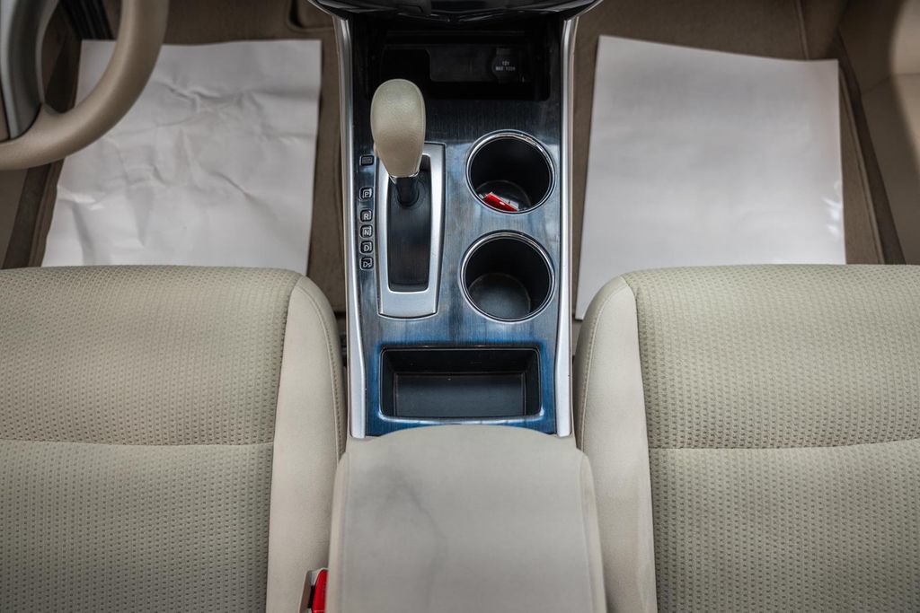 Used 2014 Nissan Altima 2.5 S FWD image 24