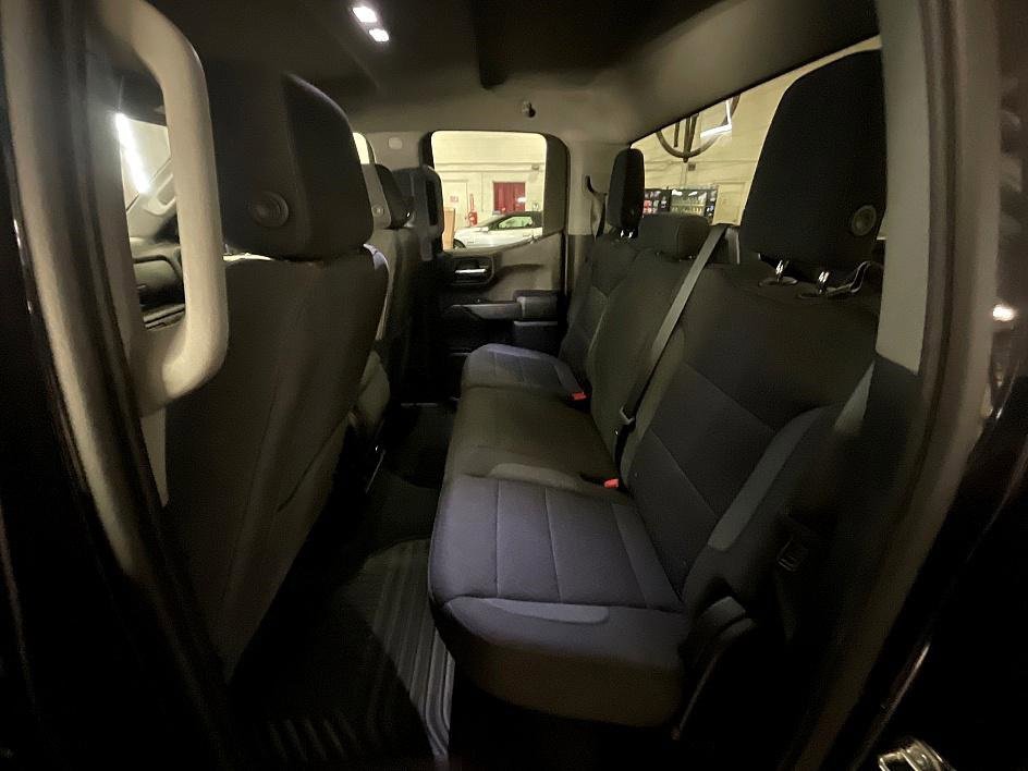 Used 2022 Chevrolet Silverado 1500 Custom image 26