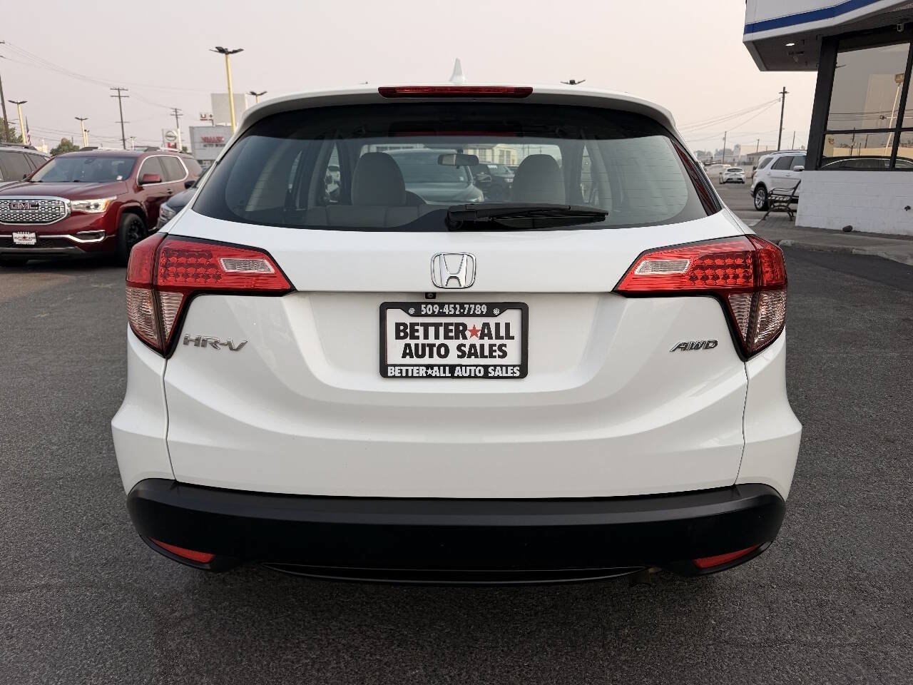 Used 2018 Honda HR-V LX image 4
