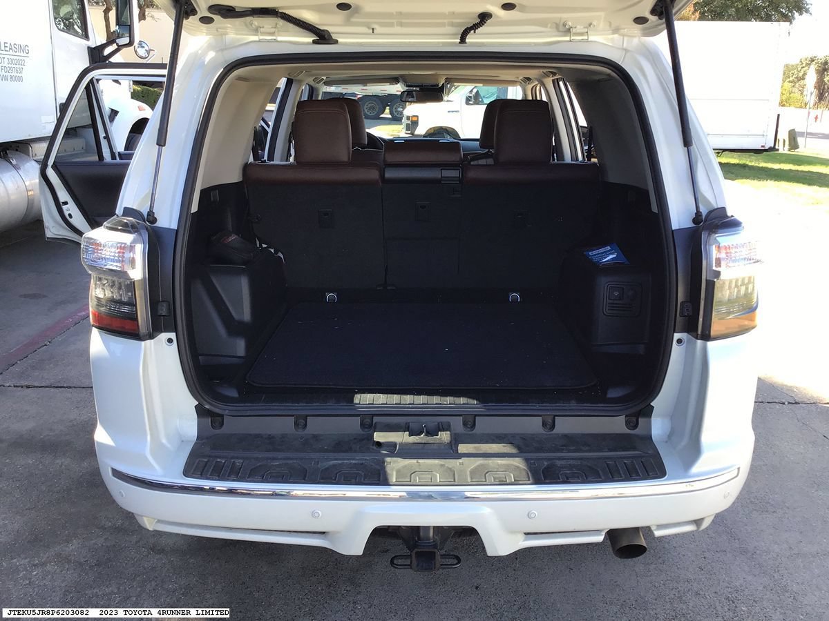 Used 2023 Toyota 4Runner Limited AWD/4WD image 10