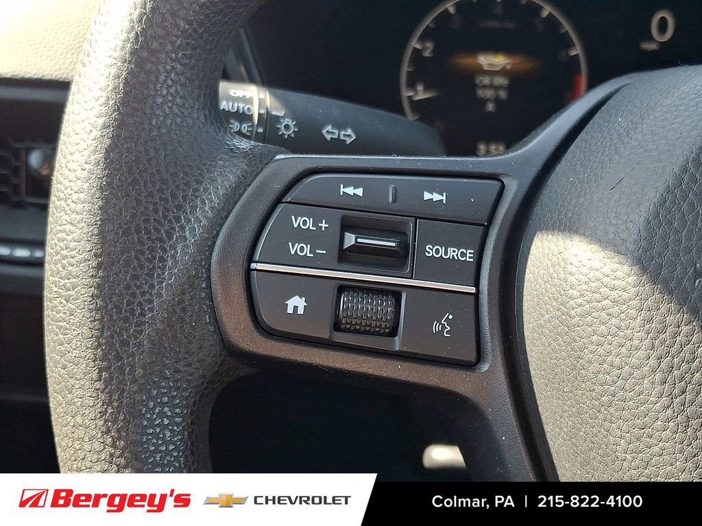 Used 2023 Honda CR-V LX image 23