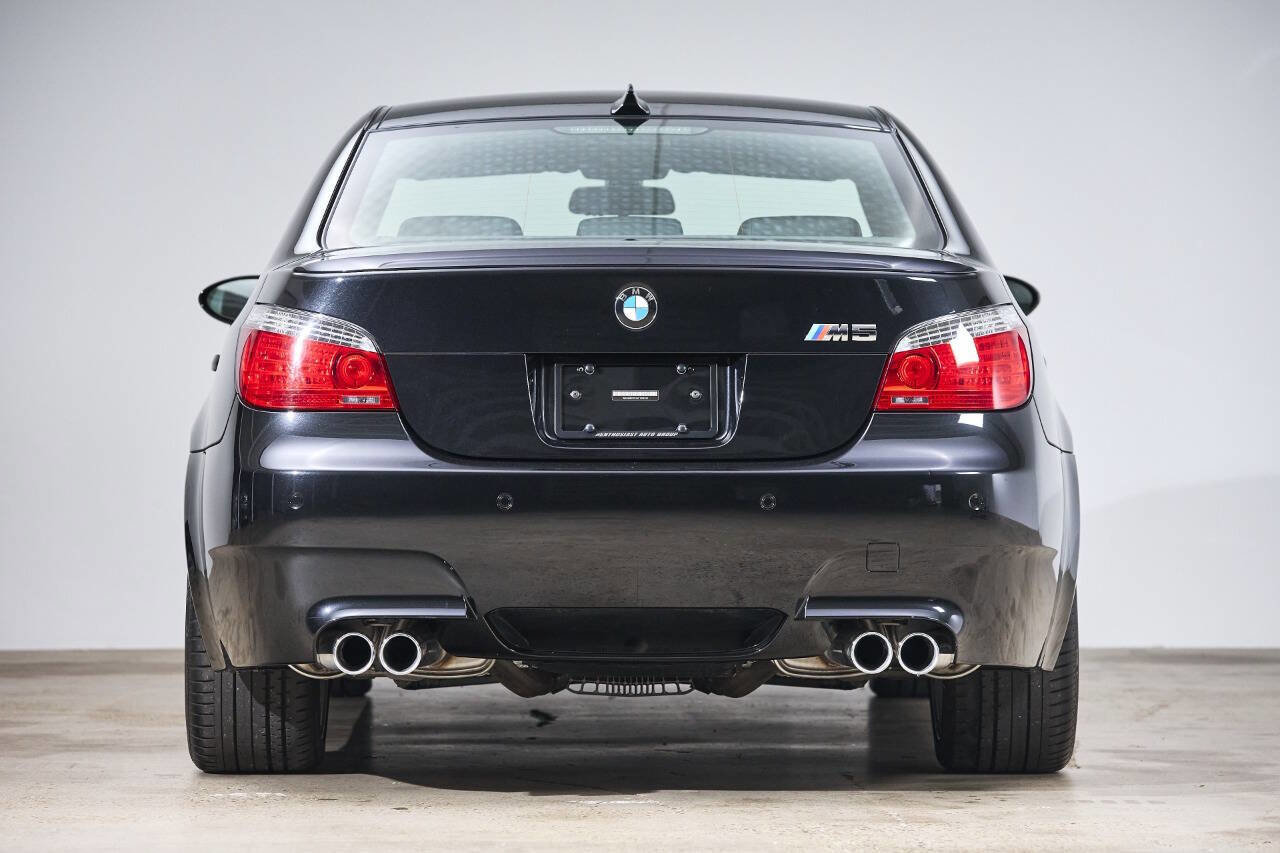 Used 2008 BMW M5 image 14