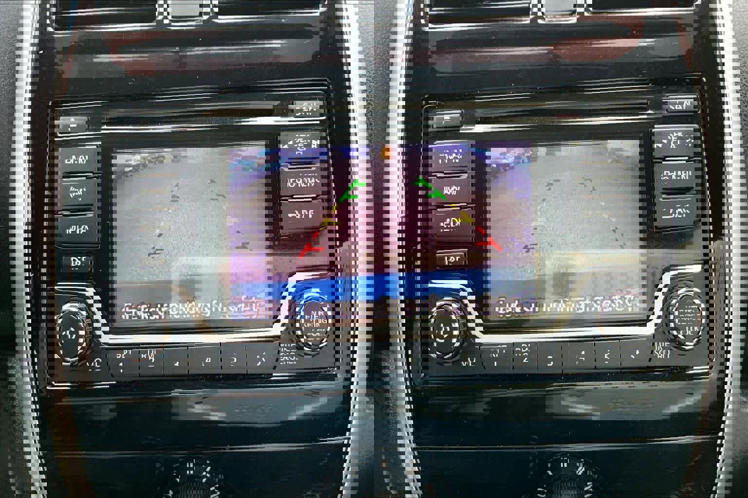 Used 2017 Nissan Versa Note SV w/ SV Appearance Package image 25