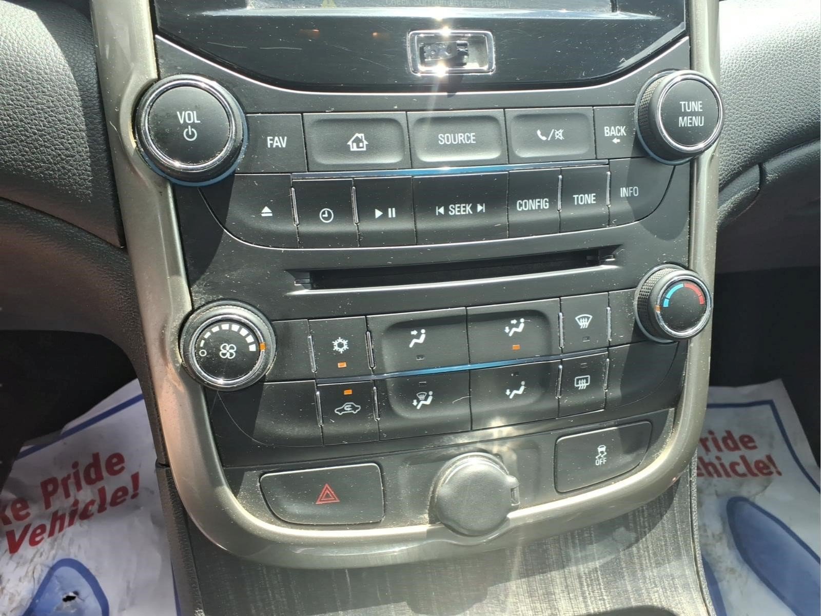 Used 2014 Chevrolet Malibu LT FWD image 12