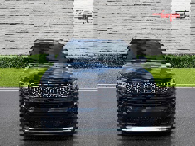 New 2025 Jeep Compass Limited w/ Sun & Sound Group image 8