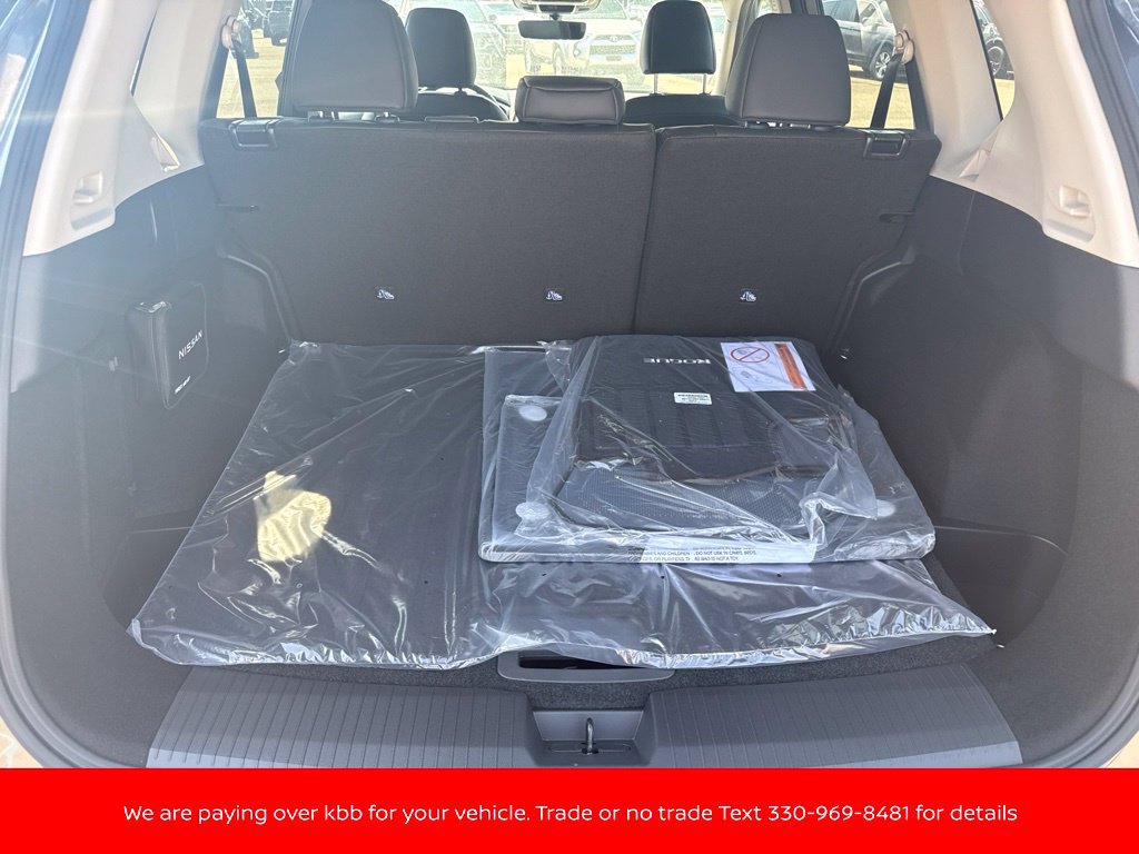 New 2026 Nissan Rogue Dark Armor AWD/4WD image 41