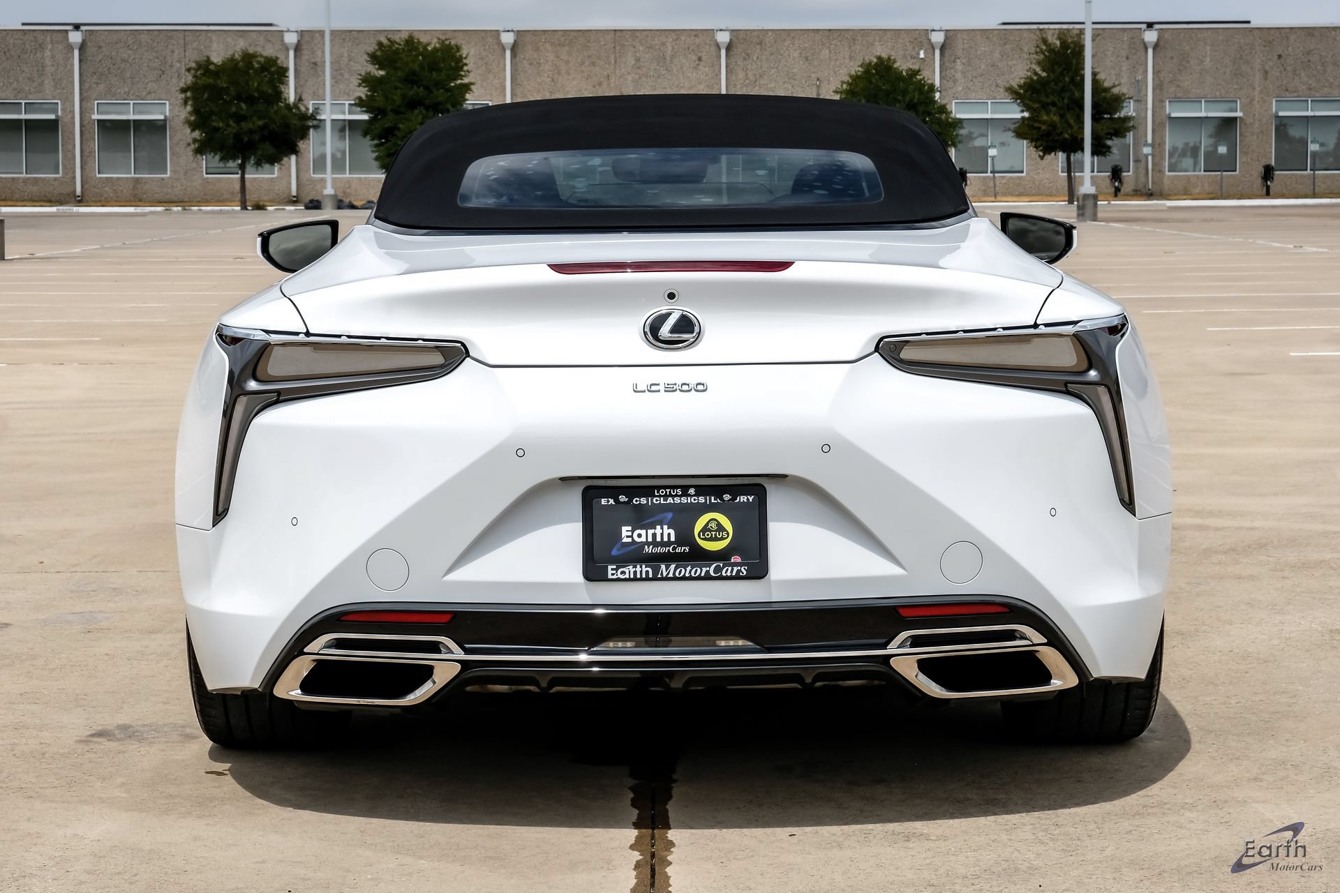 Used 2021 Lexus LC 500 Convertible w/ Touring Package RWD image 15