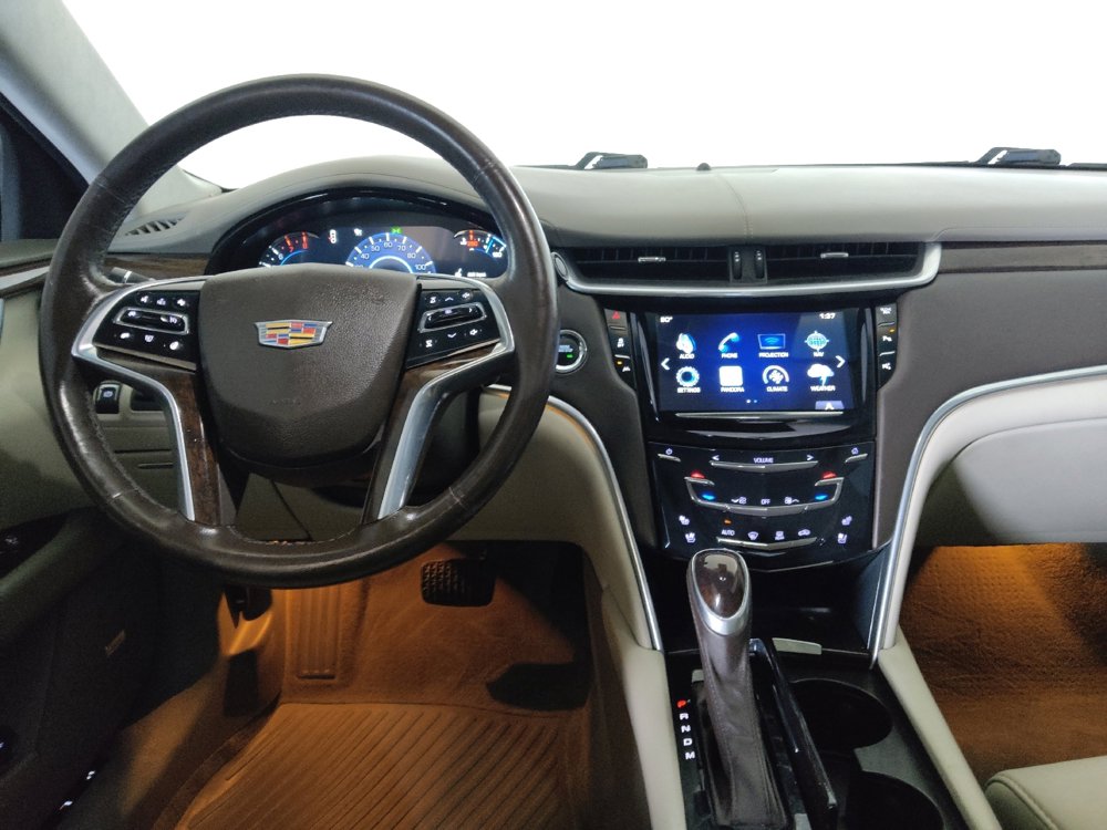 Used 2016 Cadillac XTS Platinum FWD image 22