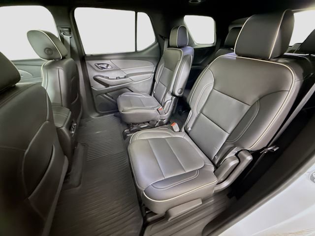 Used 2023 Chevrolet Traverse Premier image 25