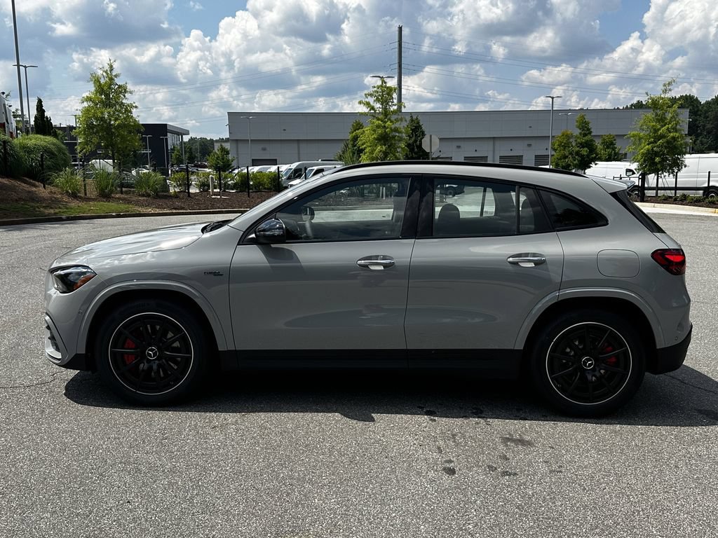 New 2026 Mercedes-Benz GLA 35 AMG 4MATIC image 5