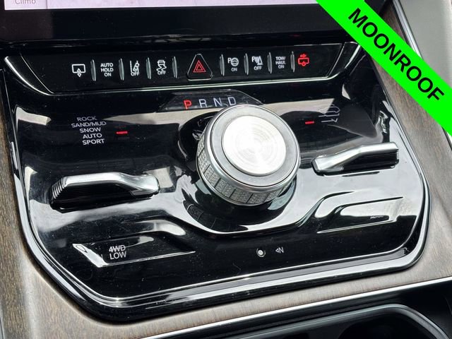 Used 2022 Jeep Grand Wagoneer Series I AWD/4WD image 24