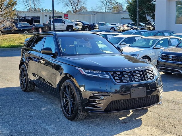Used 2018 Land Rover Range Rover Velar R-Dynamic SE image 3