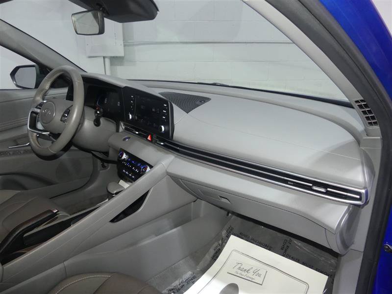 Used 2025 Hyundai Elantra Sport FWD image 24
