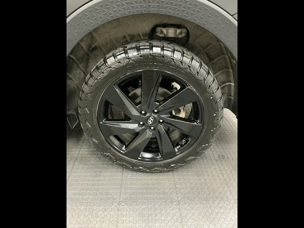 Used 2024 Hyundai Santa Cruz Night AWD/4WD image 37