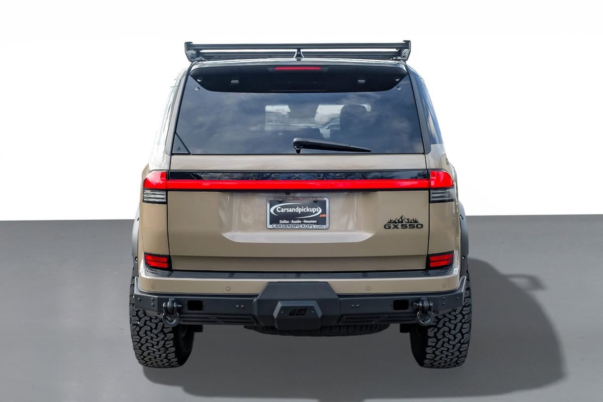 Used 2025 Lexus GX 550 image 8