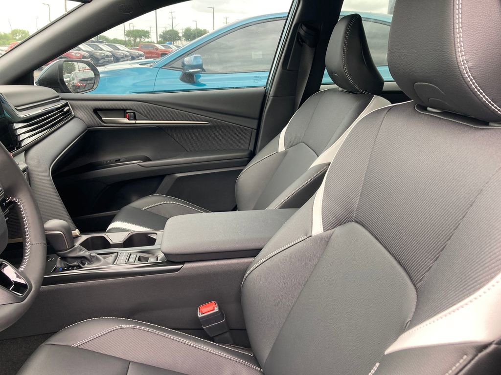 New 2026 Toyota Camry SE FWD image 10
