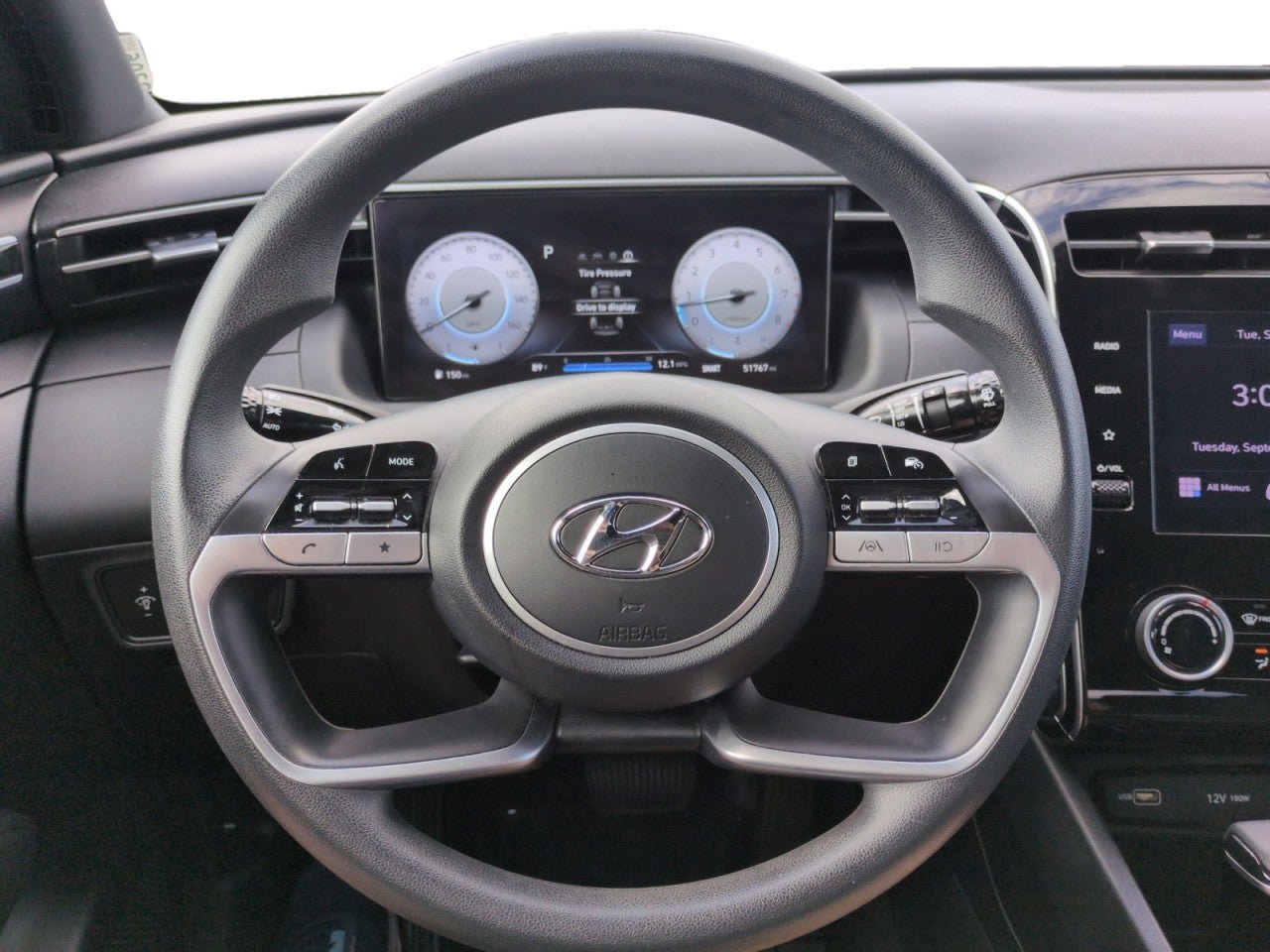 Used 2022 Hyundai Santa Cruz SEL w/ Activity Package FWD image 16