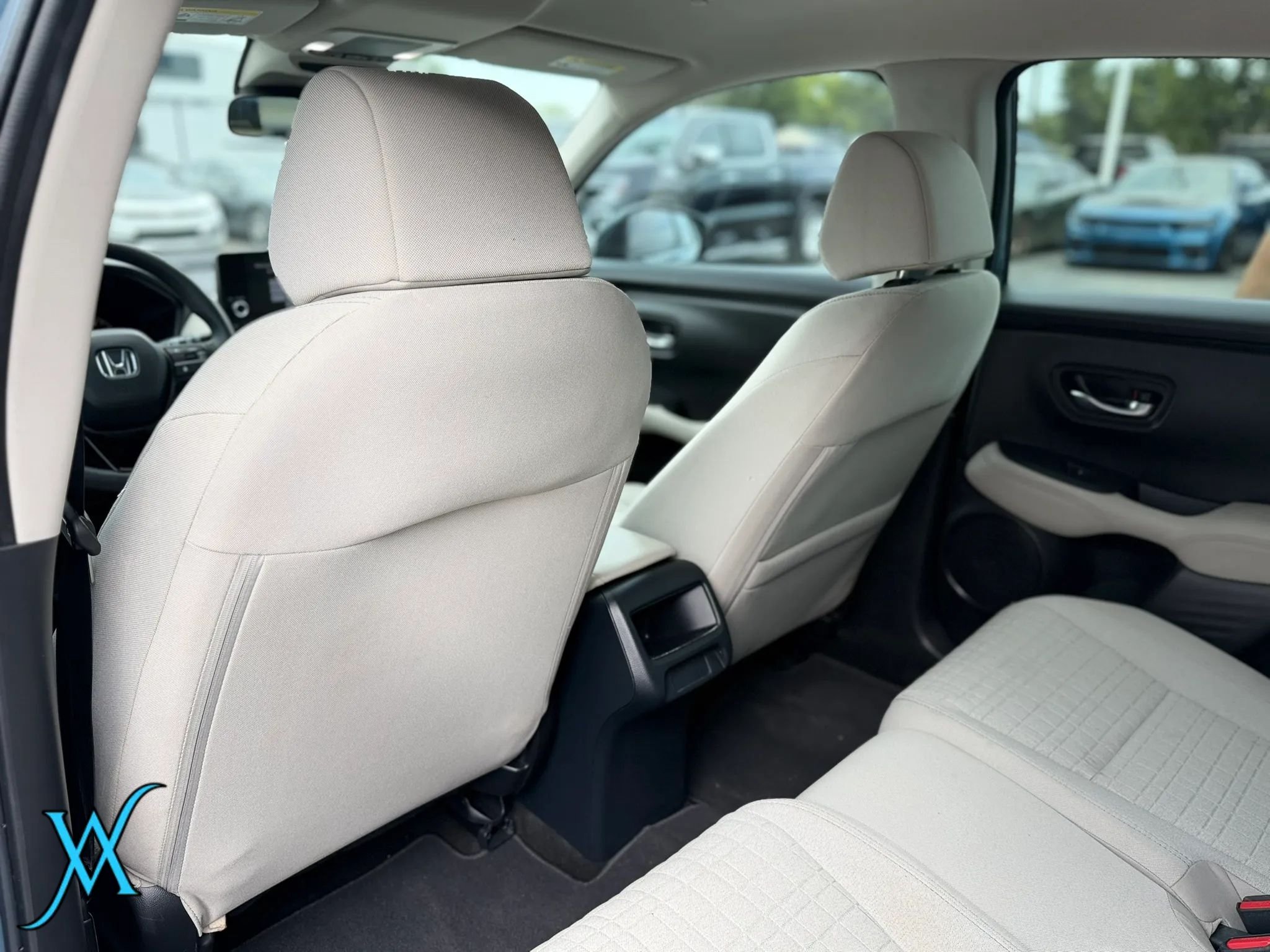 Used 2025 Honda HR-V LX image 16