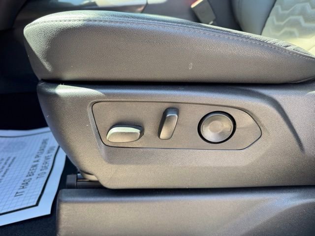 Used 2025 Chevrolet Silverado 1500 ZR2 w/ Technology Package AWD/4WD image 12