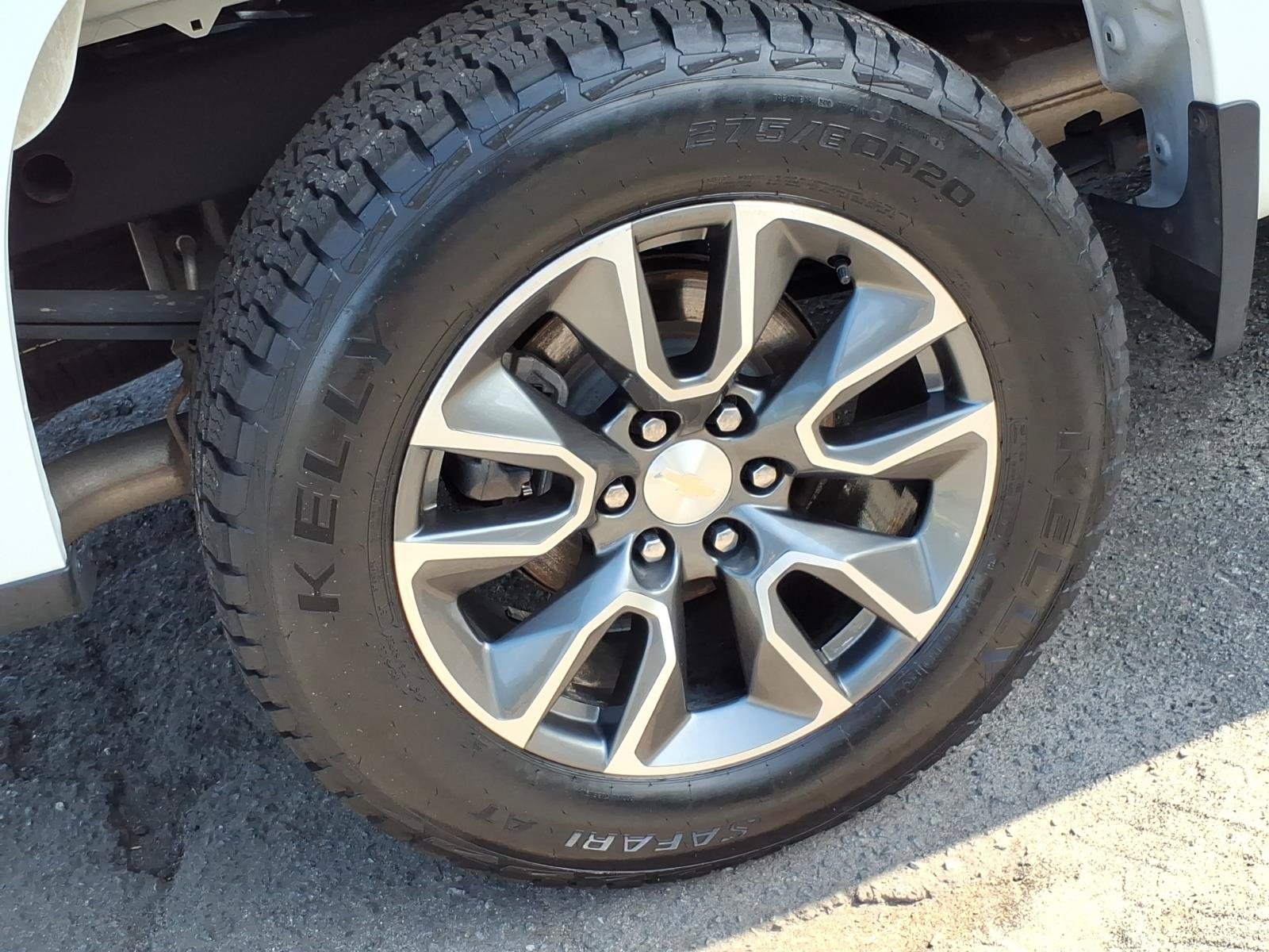 Certified 2023 Chevrolet Silverado 1500 LT AWD/4WD image 7