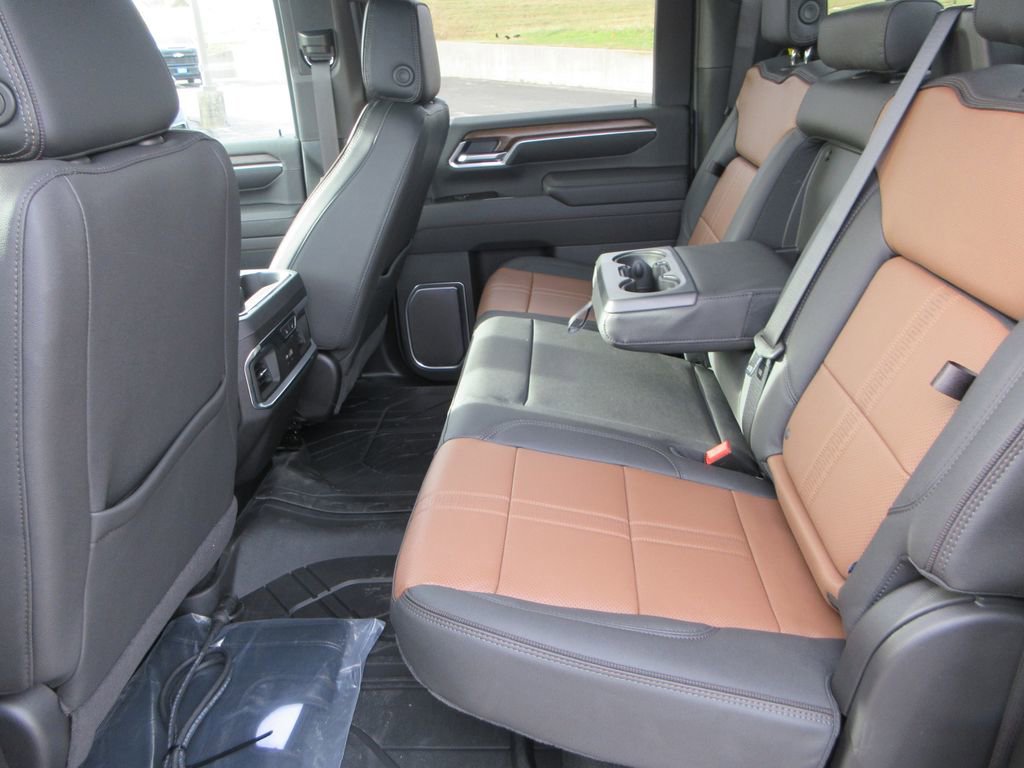 New 2026 Chevrolet Silverado 3500 High Country w/ High Country Premium Package image 17