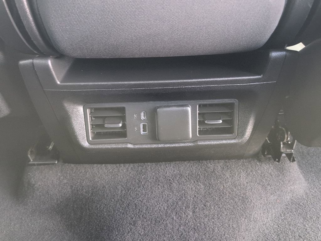 Used 2022 Chevrolet Silverado 1500 LT image 17