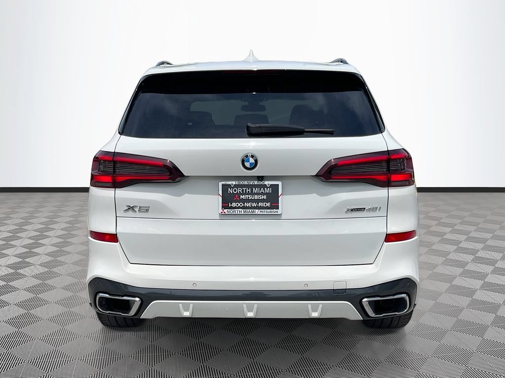 Used 2022 BMW X5 xDrive40i AWD/4WD image 6