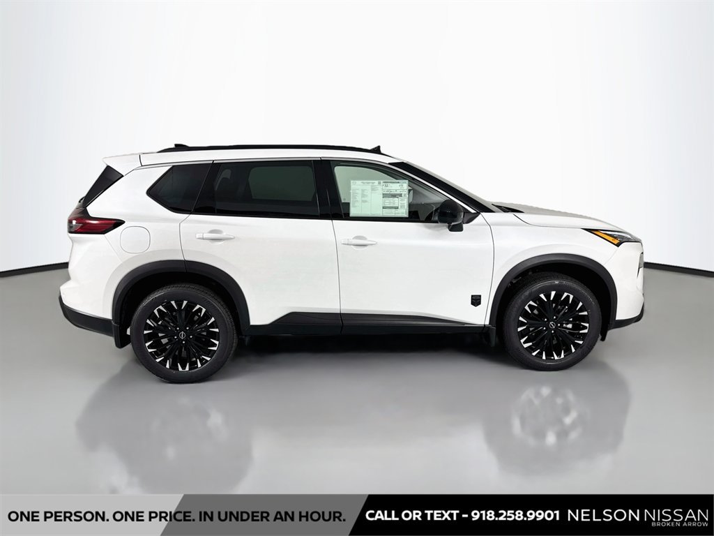New 2026 Nissan Rogue Dark Armor FWD image 4