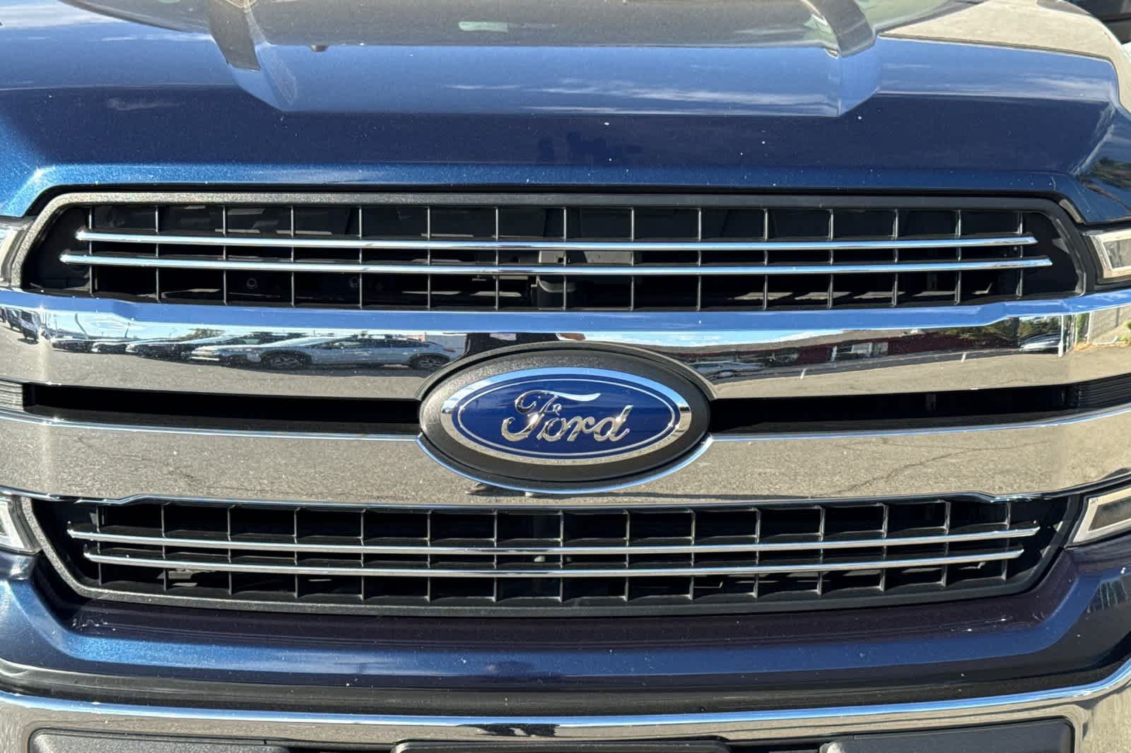 Used 2019 Ford F150 Lariat w/ Equipment Group 501A Mid AWD/4WD image 15