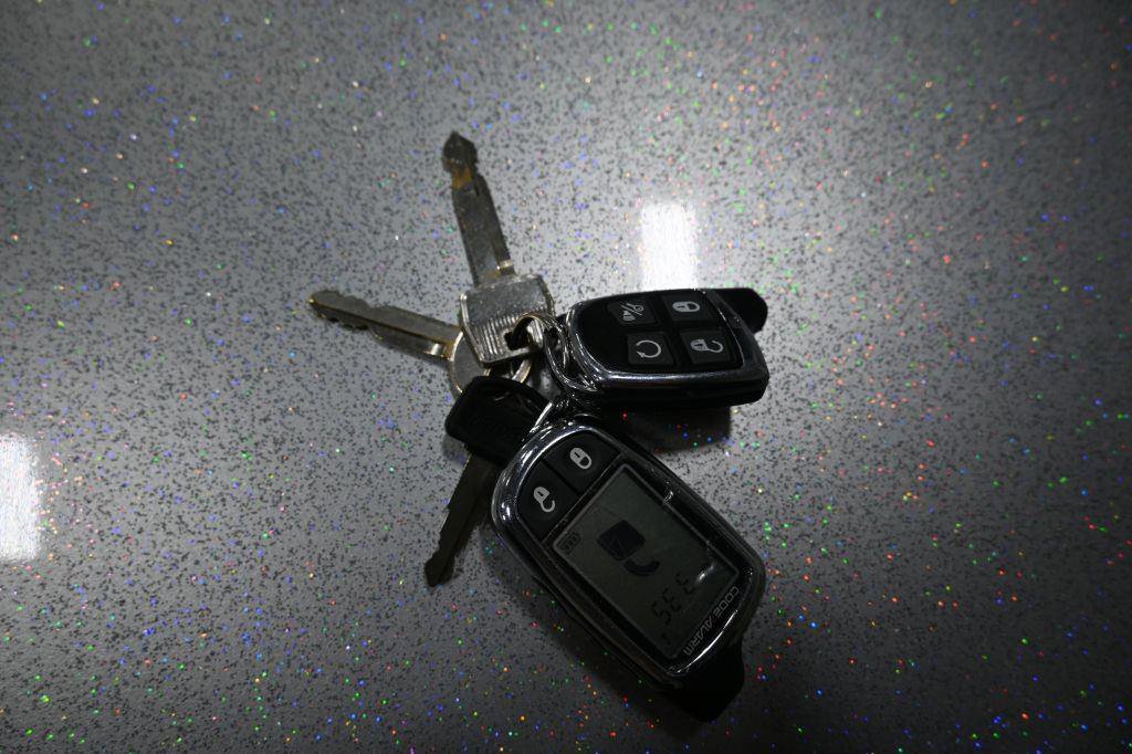 Used 1993 Ford Bronco image 24