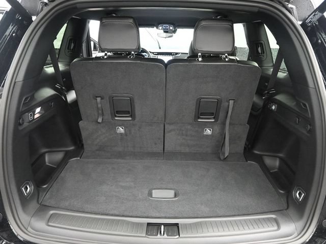 New 2024 Jeep Grand Cherokee L Limited RWD image 16