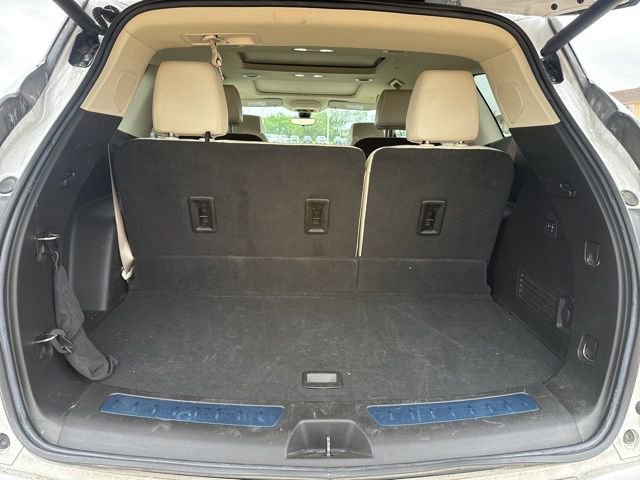 Used 2024 Buick Enclave Avenir w/ Avenir Technology Package AWD/4WD image 18