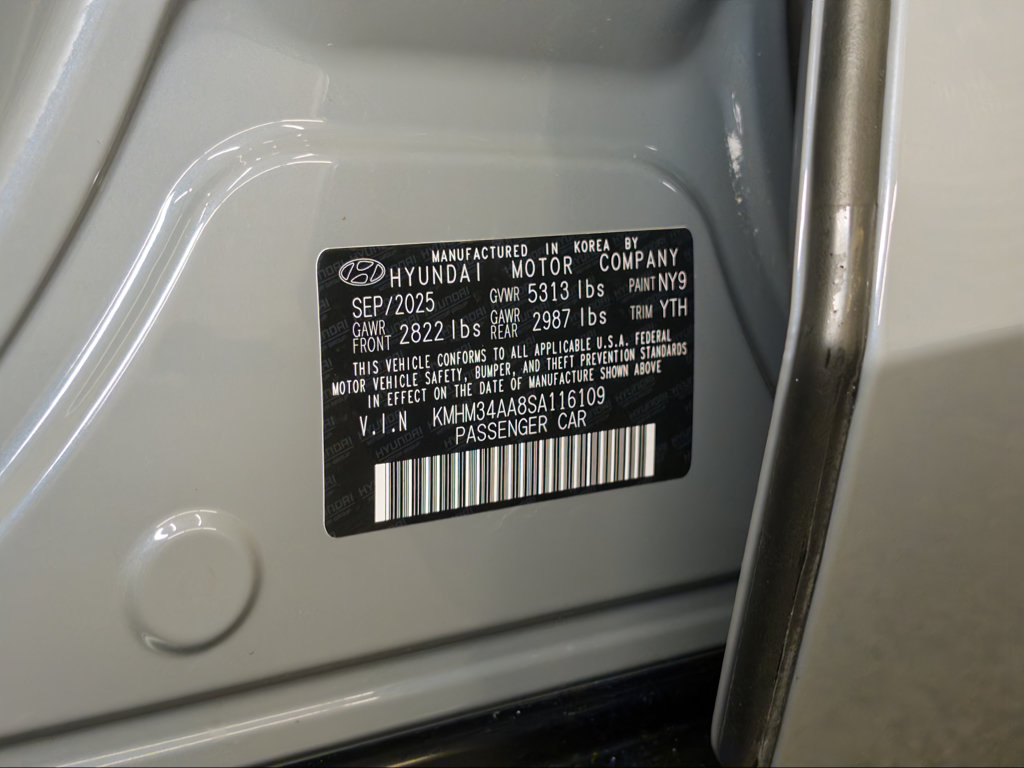 Used 2025 Hyundai Ioniq 6 SEL RWD image 30