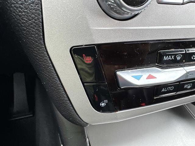 Used 2023 Ford Explorer XLT w/ Equipment Group 202A AWD/4WD image 38