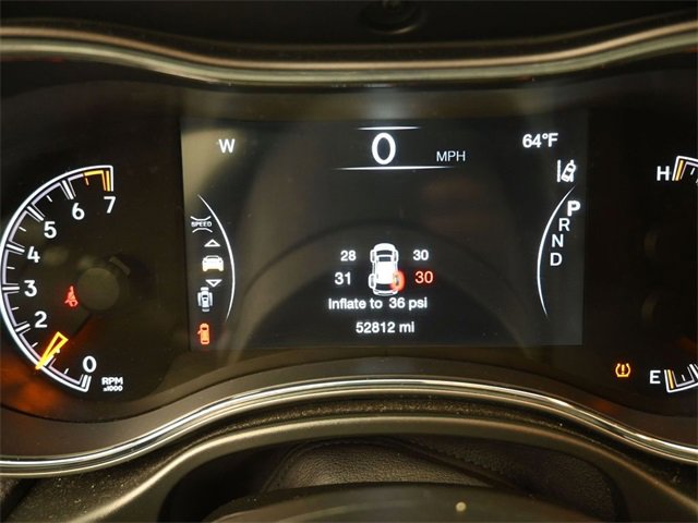 Used 2021 Jeep Grand Cherokee Laredo X image 32