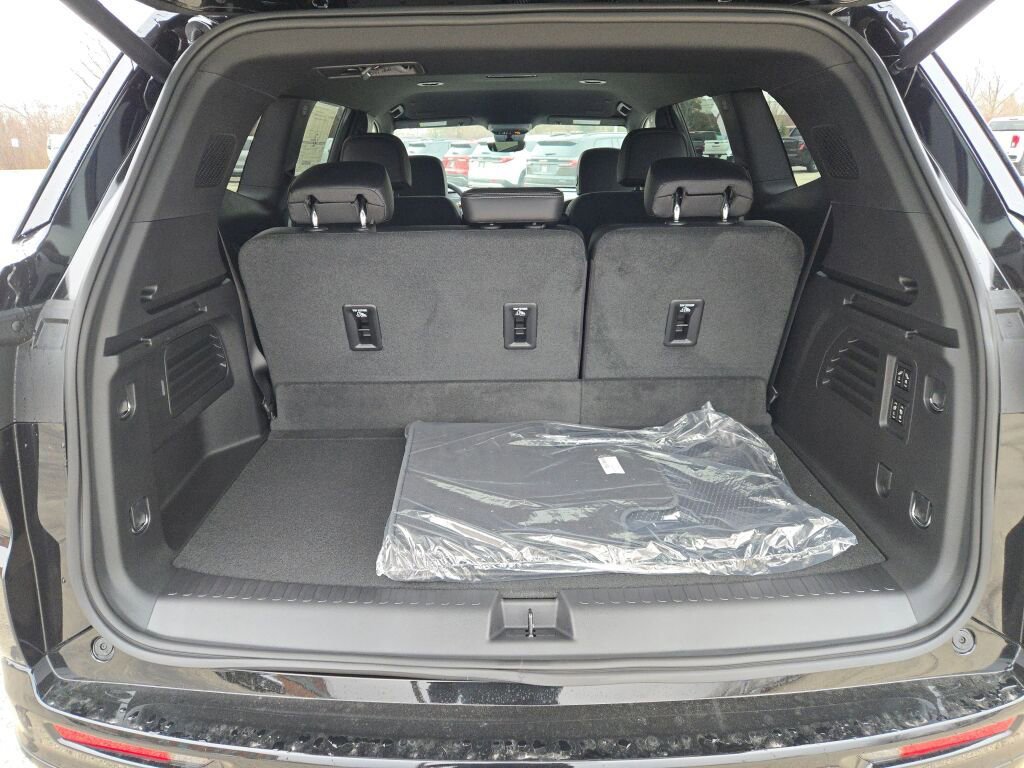 New 2026 Buick Enclave Sport Touring w/ Power Package AWD/4WD image 15