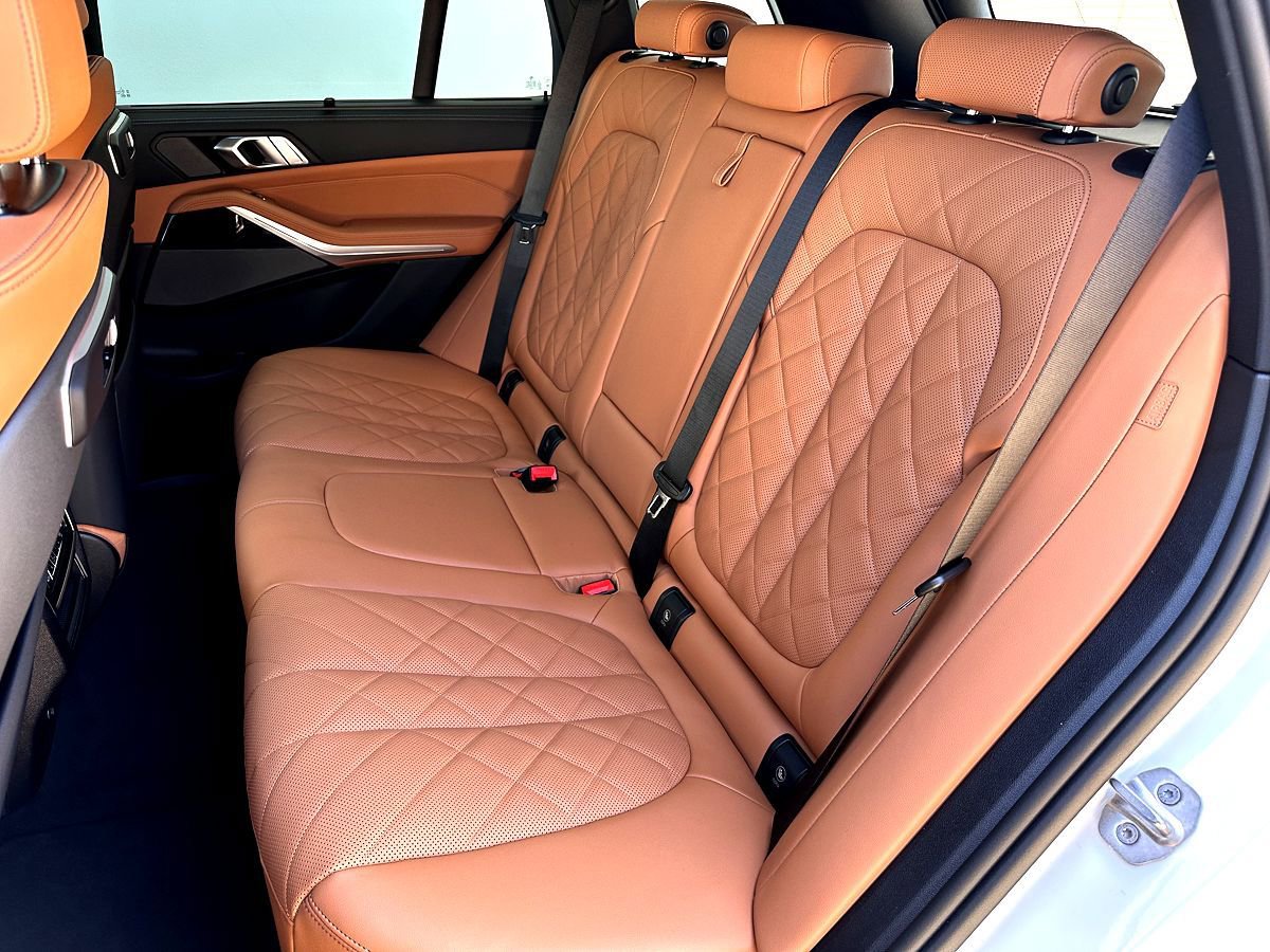 New 2026 BMW X5 xDrive40i image 17