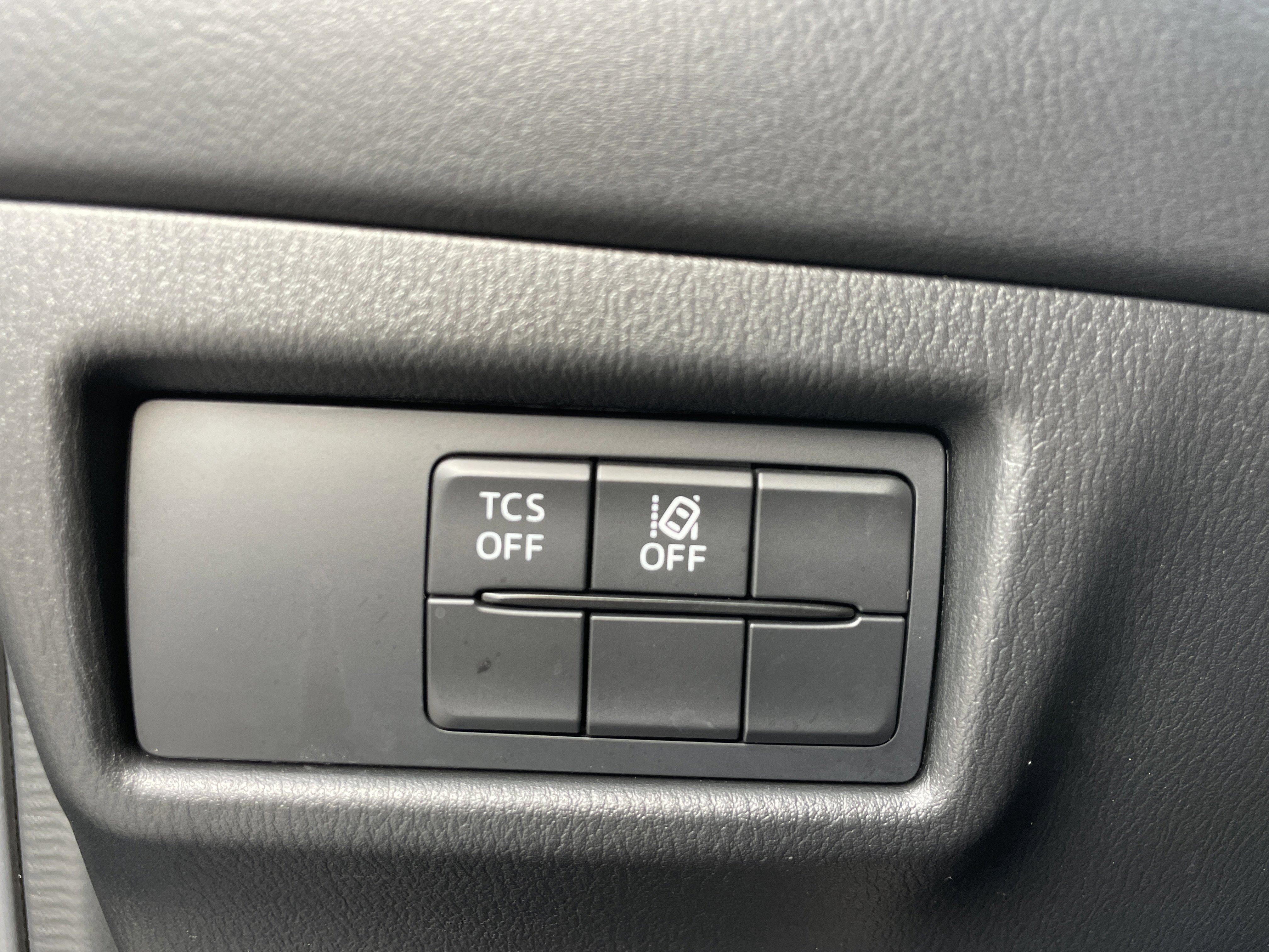 Used 2018 MAZDA CX-5 Touring image 26