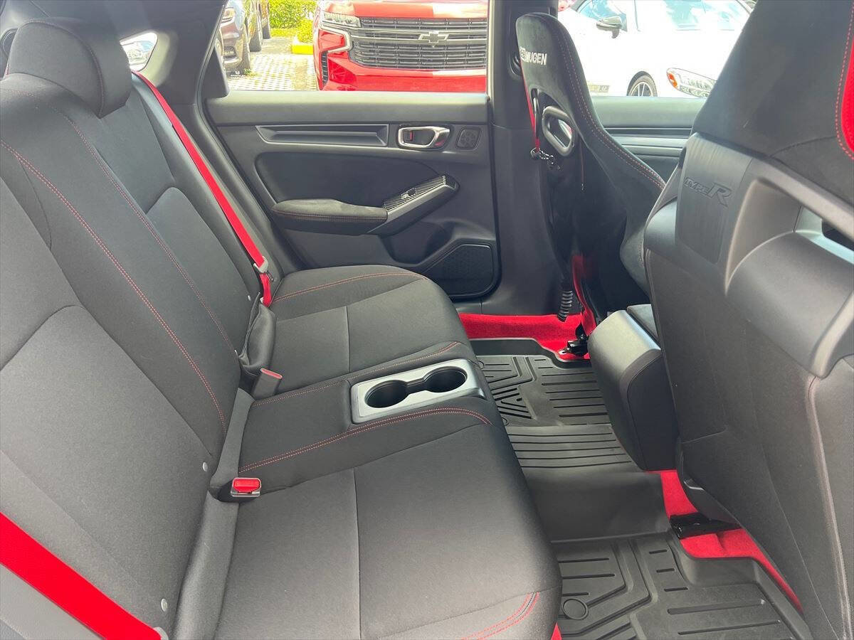 Used 2023 Honda Civic Type R image 10
