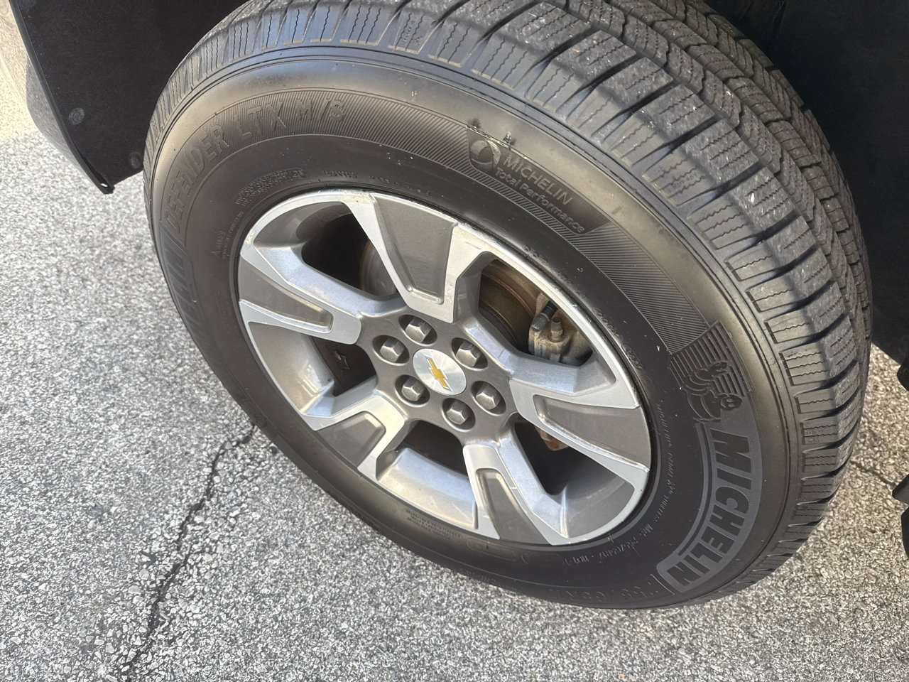 Used 2017 Chevrolet Colorado Z71 image 38