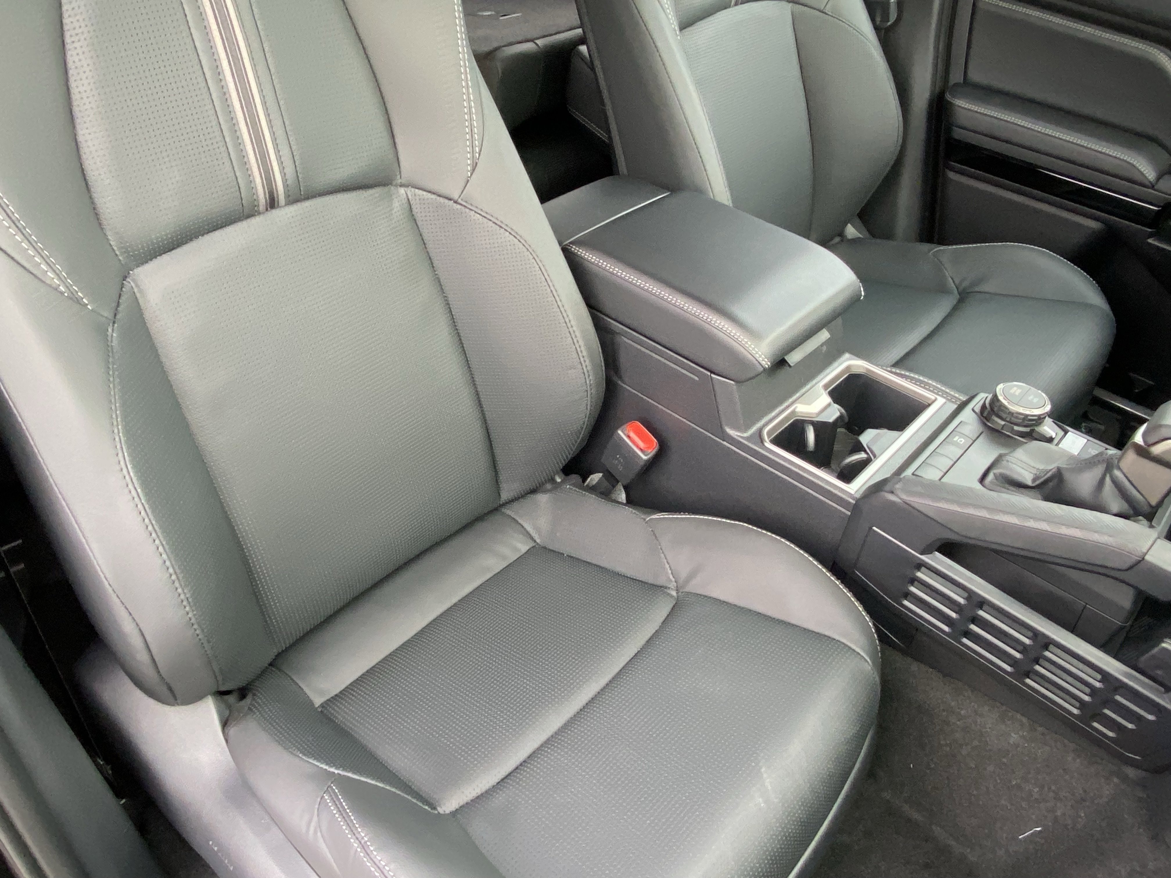 New 2026 Toyota 4Runner Limited image 12