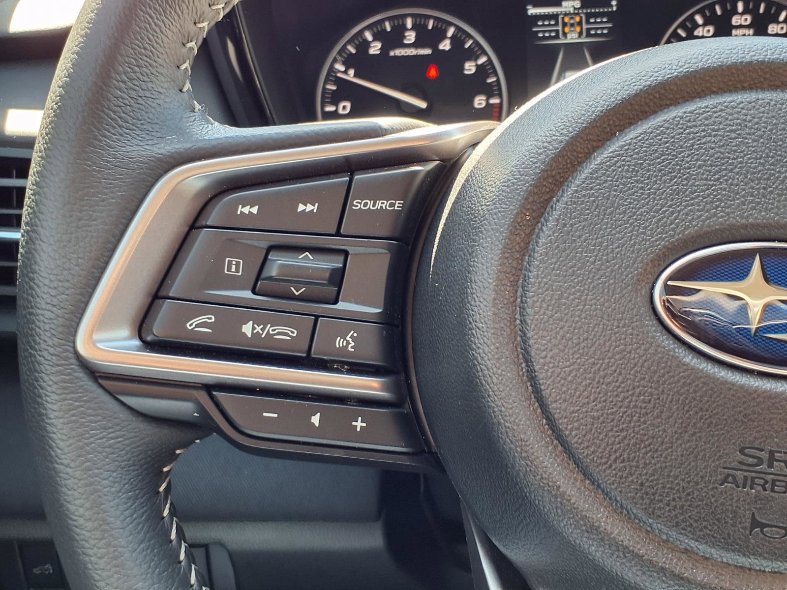 Certified 2025 Subaru Outback Premium w/ Popular Package #1A image 14