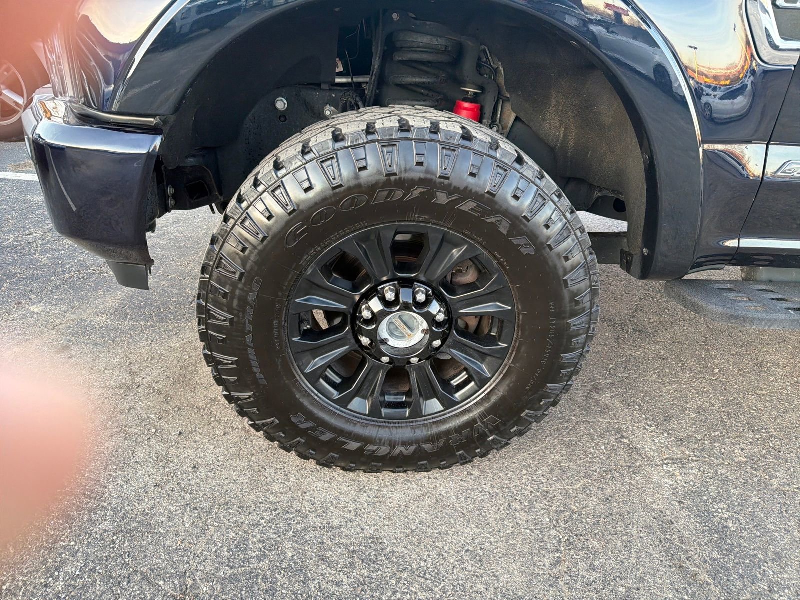 Used 2022 Ford F250 Platinum w/ Tremor Off-Road Package AWD/4WD image 29