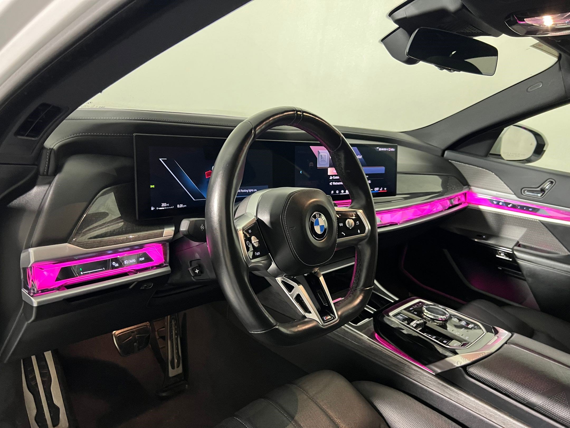 Used 2024 BMW 740i xDrive image 4