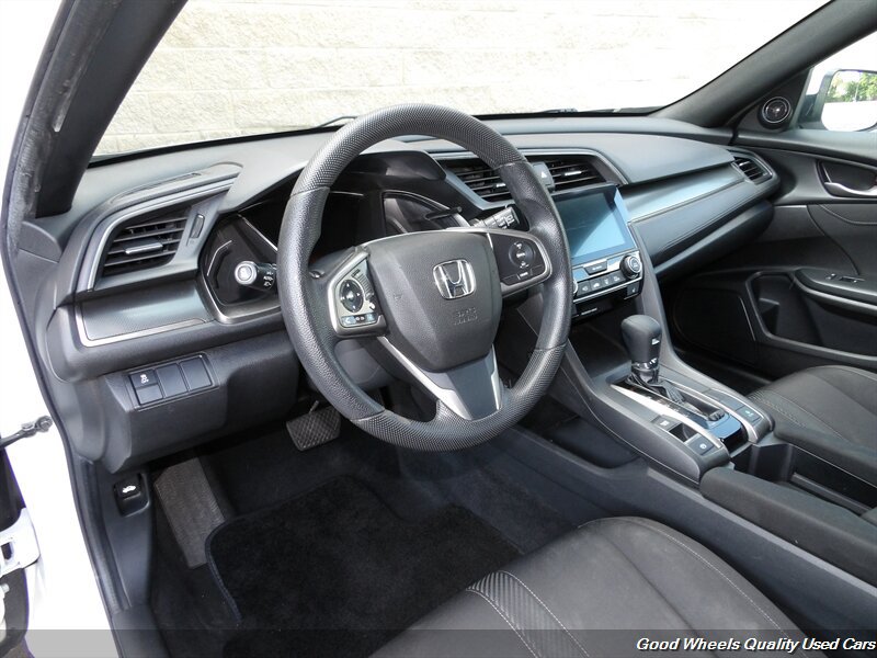 Used 2018 Honda Civic EX image 12